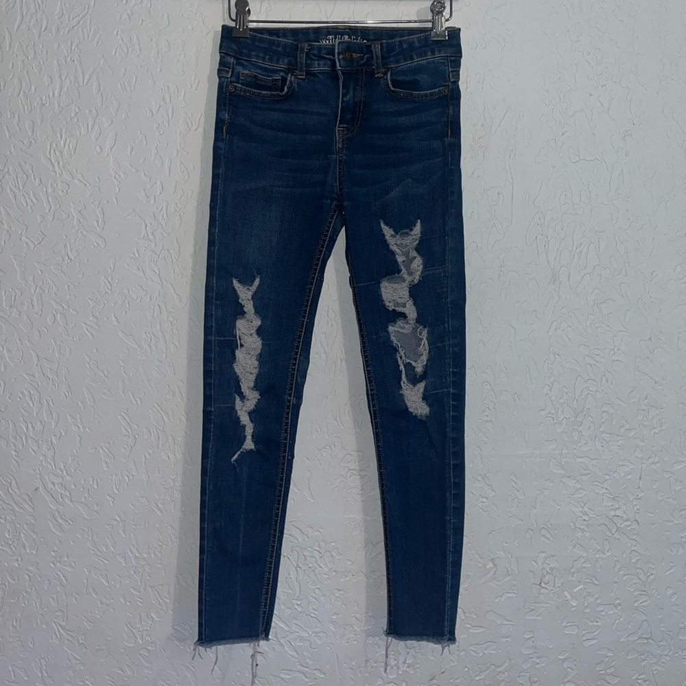 ✨Used✨ Womens Wild Fable Brand Light Blue Distressed Skinny Jeans